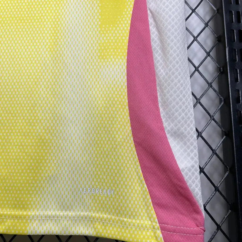 Juventus Away Shirt 24/25 - Men's Fan Yellow