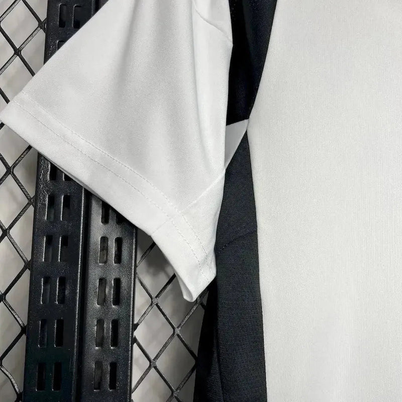 Juventus Home Shirt 24/25 - Men's Fan Shirt Black and White