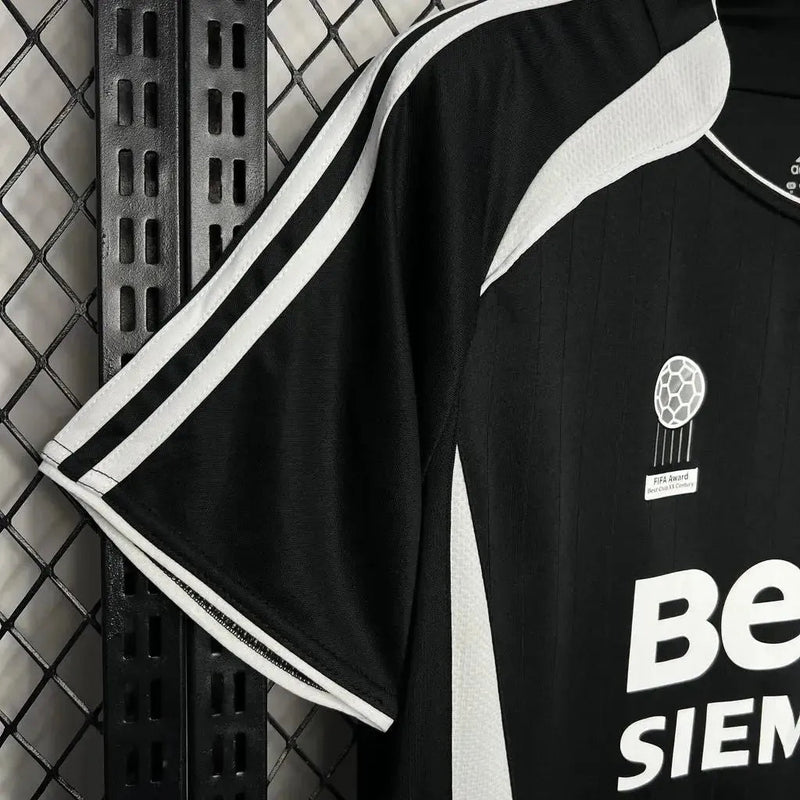 Real Madrid Retro Third Away Shirt 2006/07 - Men's Fan Shirt - Black