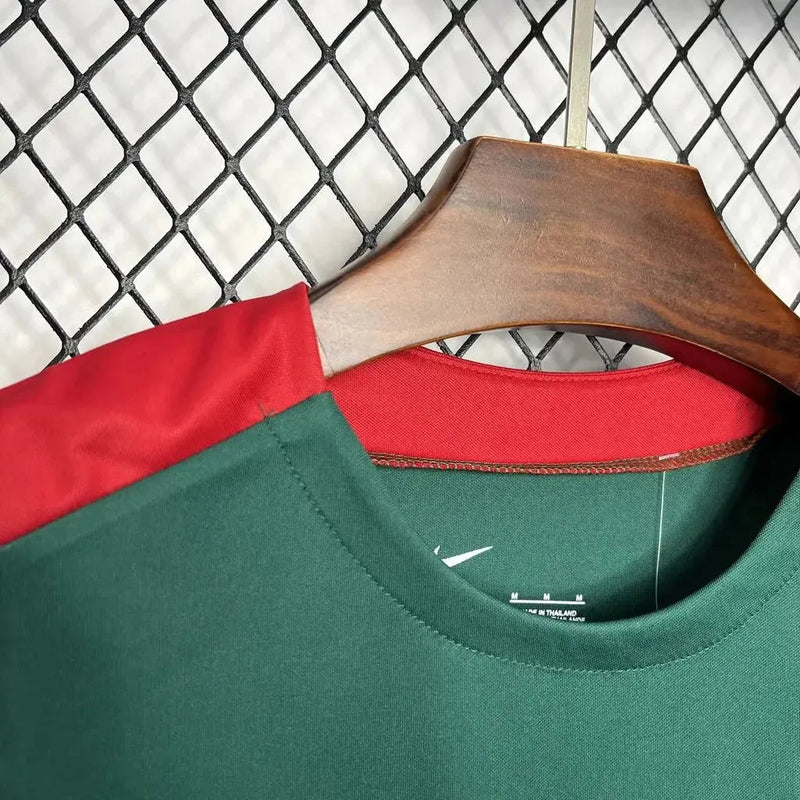 Liverpool Training Shirt 24/25 - Men's Fan Dark Green