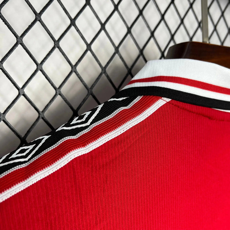 Manchester United Retro Home Shirt 1998/99 - Mens Fan Shirt Red