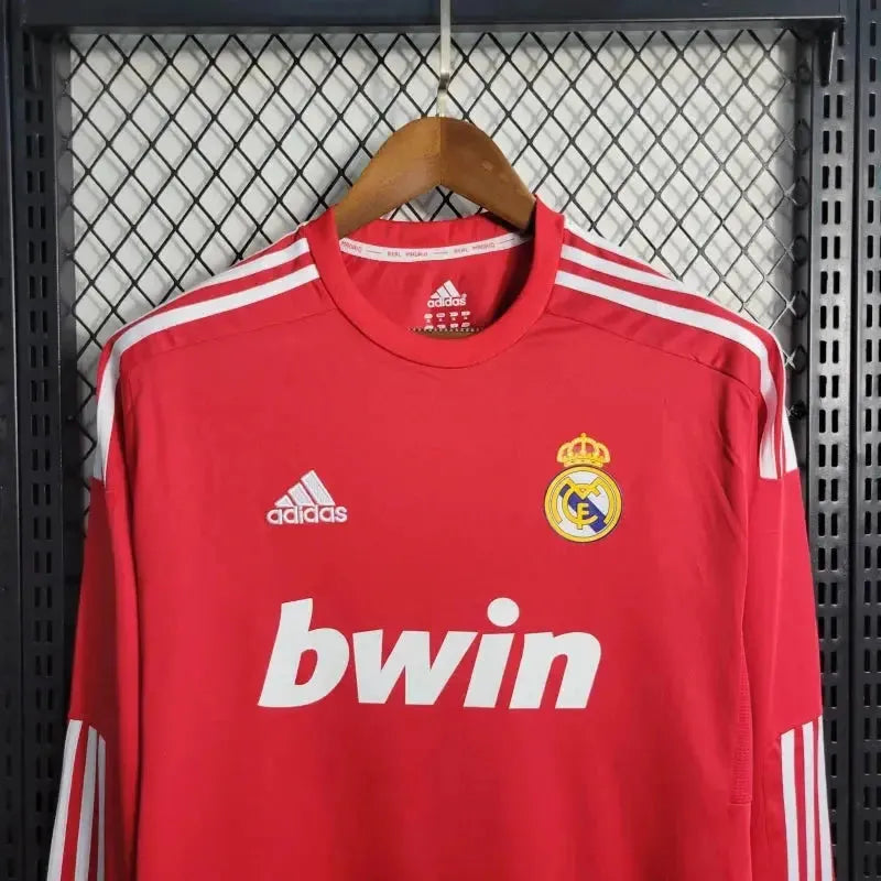 Real Madrid Away Retro Shirt 2011/12 - Men's Fan Red Long Sleeve