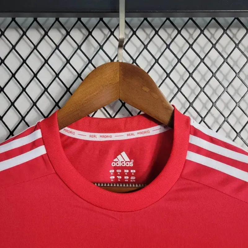 Real Madrid Away Retro Shirt 2011/12 - Men's Fan Red Long Sleeve