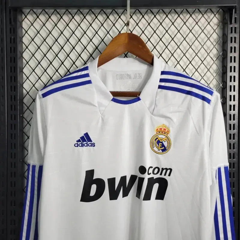 Real Madrid Home Retro Shirt 2010/11 - Men's White Long Sleeve Fan Shirt