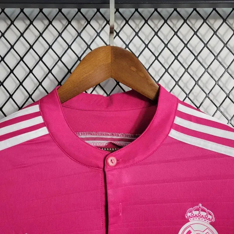 Real Madrid Away Retro Shirt 2014/15 - Men's Pink Fan Long Sleeve