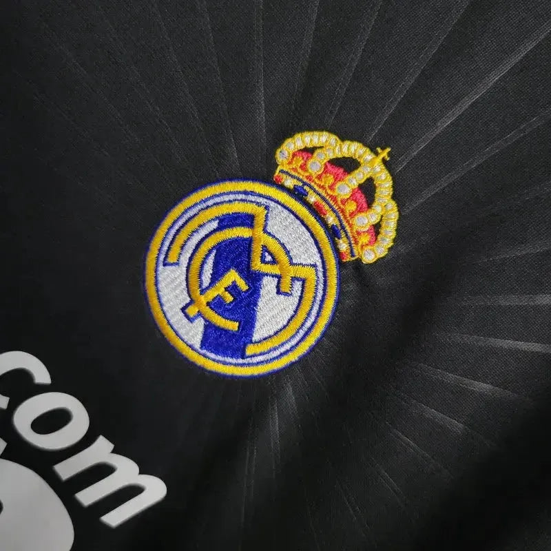 Real Madrid Away Retro Shirt 2010/11 - Men's Fan Shirt Black and Green Long Sleeve