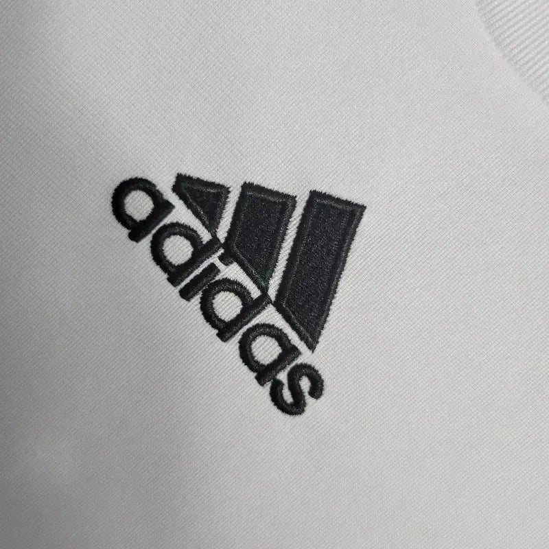 Real Madrid Home Retro Shirt 2009/10 - Men's White Long Sleeve Fan Shirt