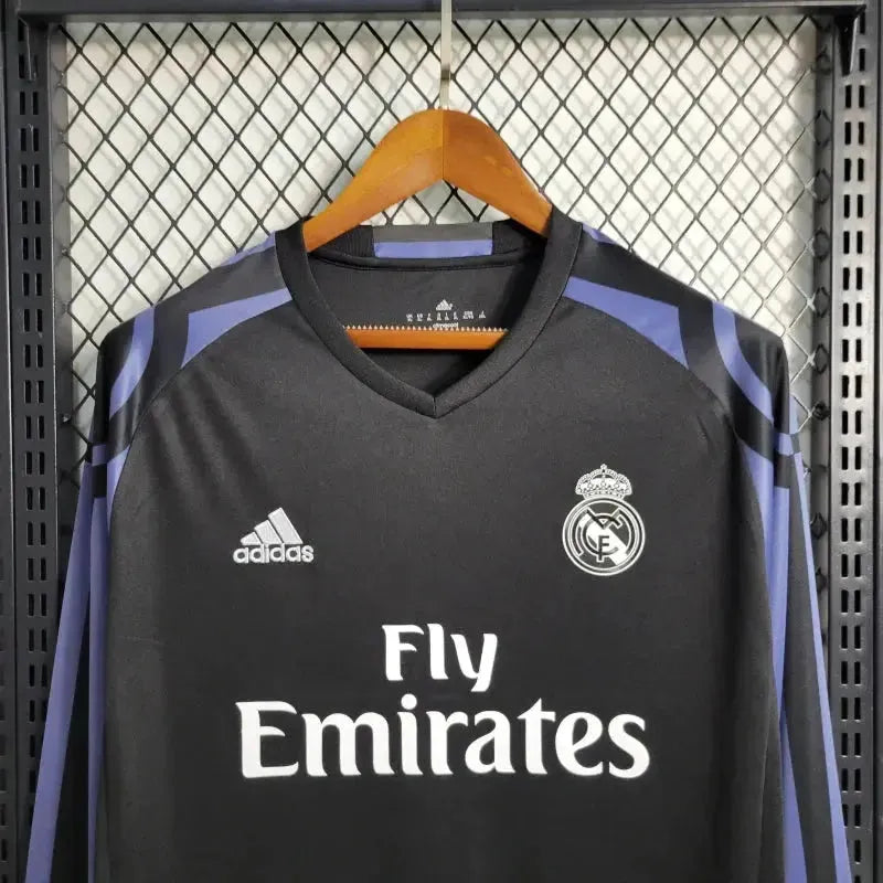 Real Madrid Away Retro Shirt 2016/17 - Men's Fan Shirt Black and Purple Long Sleeve