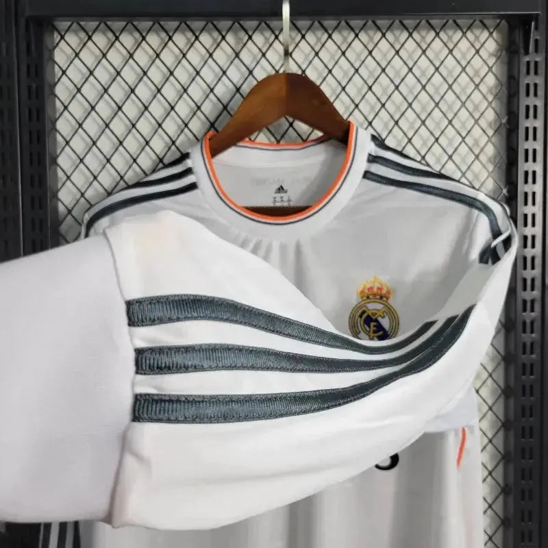 Real Madrid Home Retro Shirt 2013/14 - Men's White Long Sleeve Fan Shirt