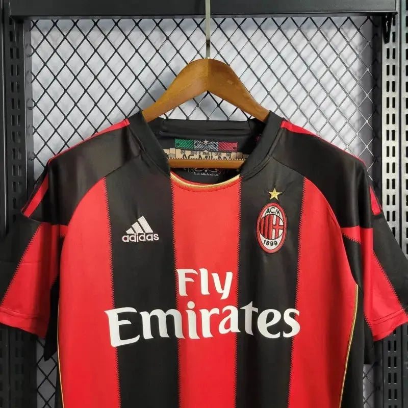 AC Milan Home Retro Shirt 2010/11 - Men's Fan Shirt