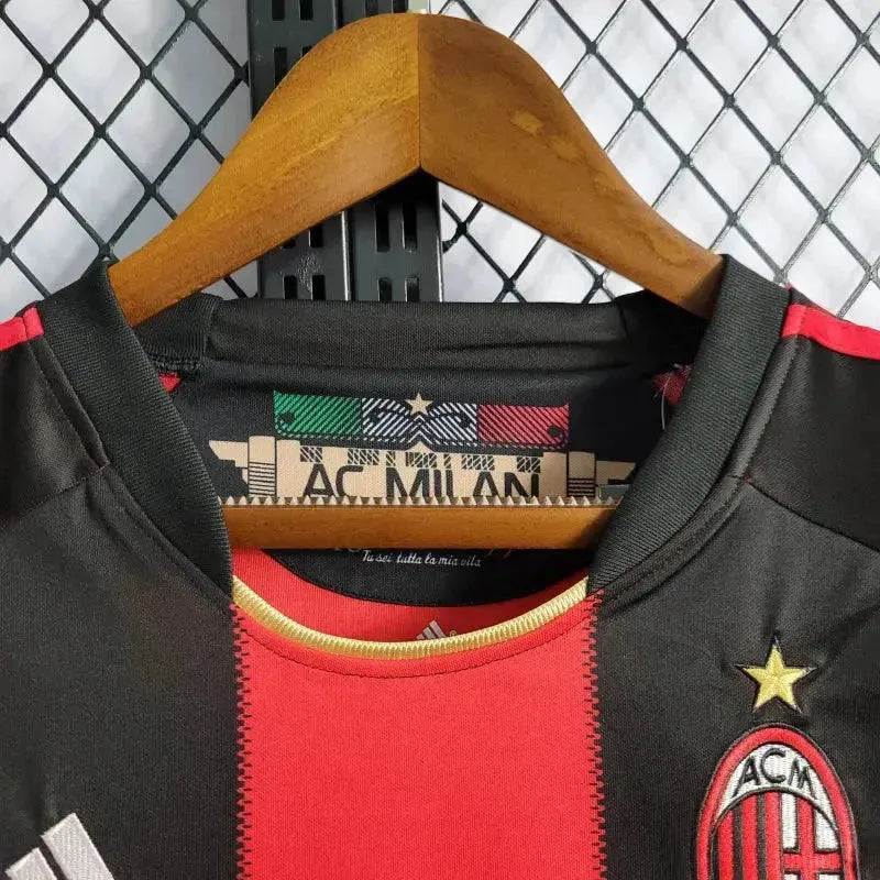 AC Milan Home Retro Shirt 2010/11 - Men's Fan Shirt