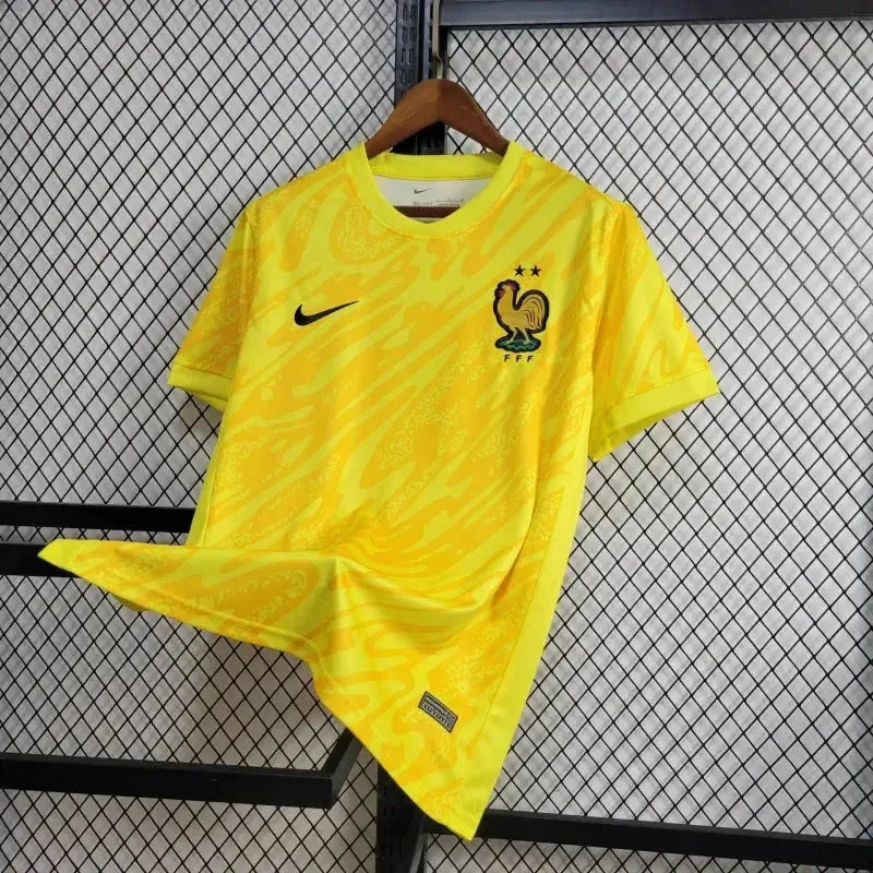 France Goalkeeper Shirt 24/25 - Men's Fan Yellow