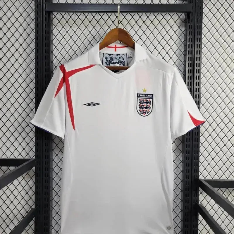 England Retro Home Shirt 2005 - Mens White Fan Shirt