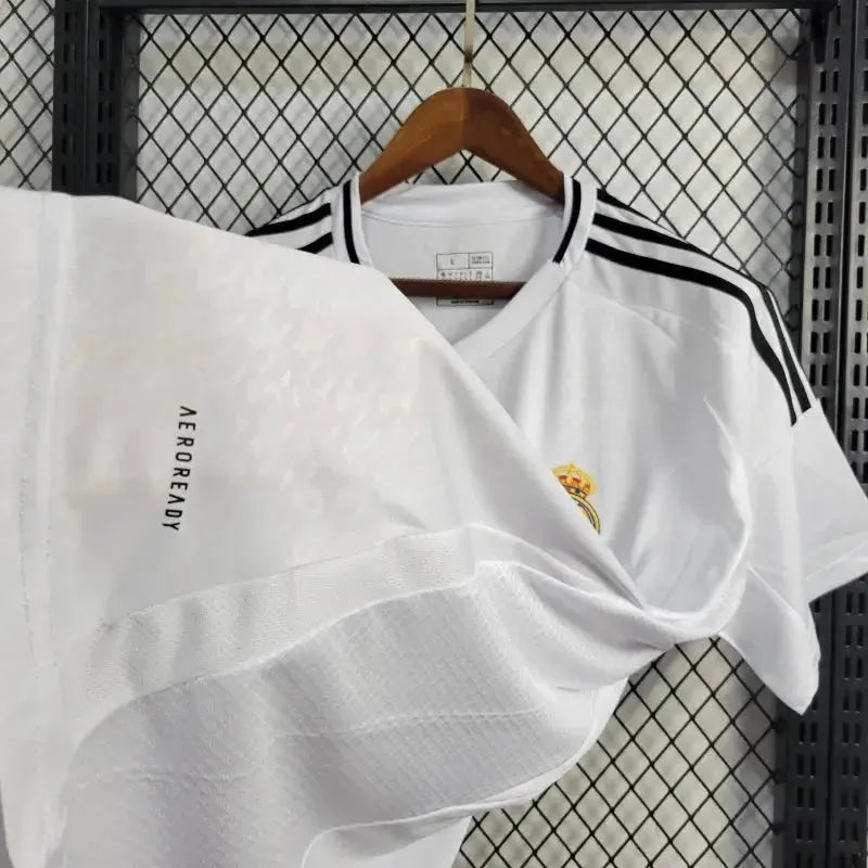 Real Madrid Home Shirt 24/25 - Men's White Fan Shirt + All Patches