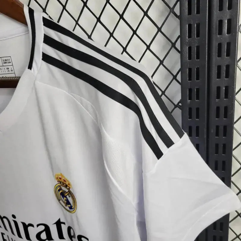 Real Madrid Home Shirt 24/25 - Men's White Fan Shirt + All Patches