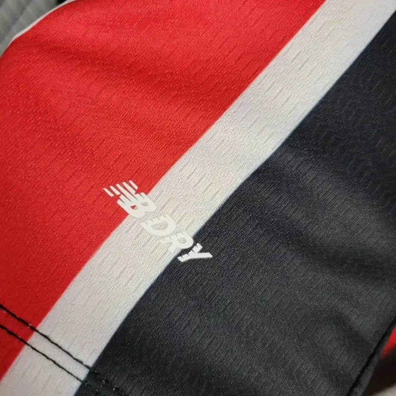 São Paulo Away 24/25 Shirt - Men's New Balance Fan Black and Red + Copa do Brasil Patch + Sponsorships