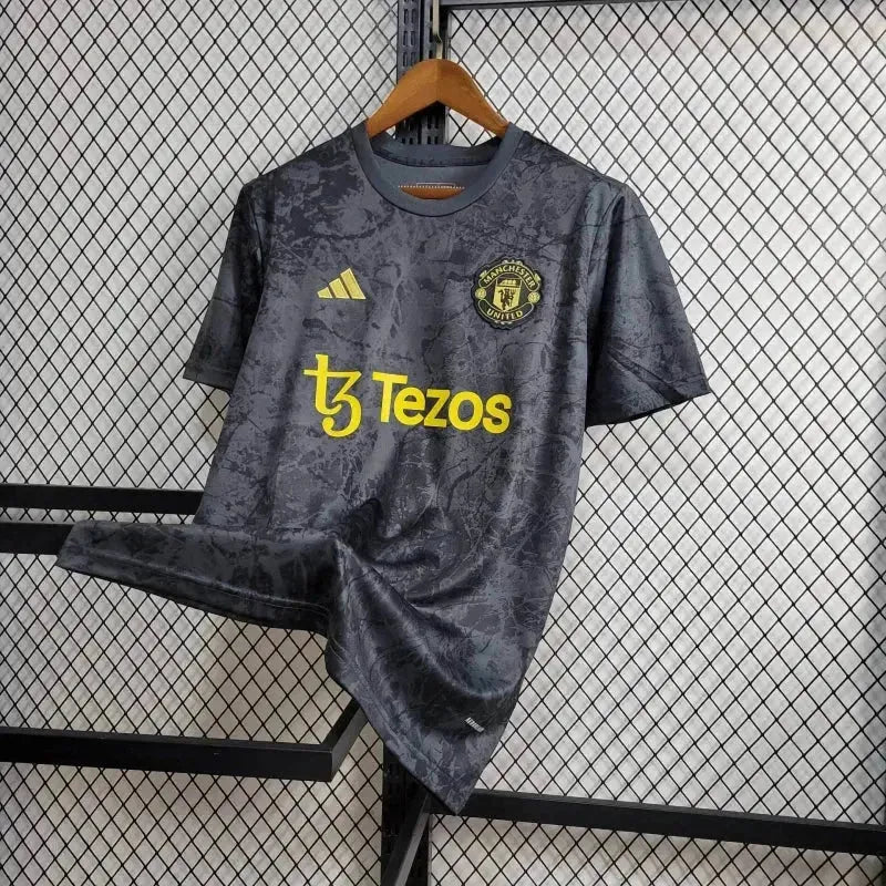 Manchester United Co Branded 24/25 Men's Fan Shirt - Black