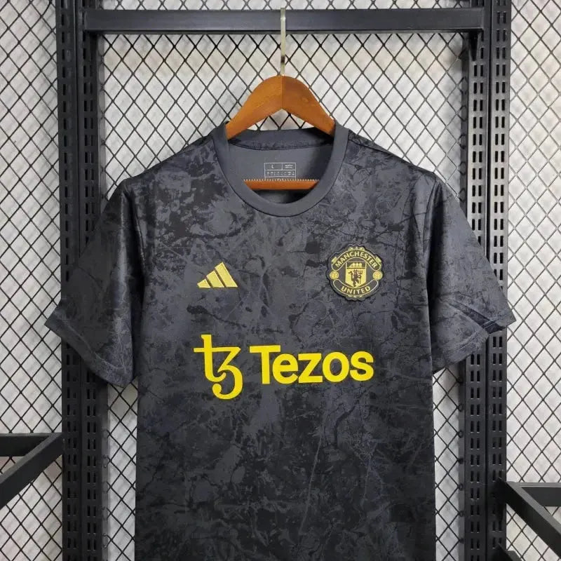 Manchester United Co Branded 24/25 Men's Fan Shirt - Black