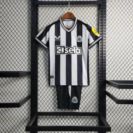 Newcastle United Home Shirt 23/24 - Kids Fan Shirt Black &amp; White