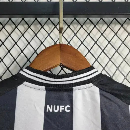 Newcastle United Home Shirt 23/24 - Kids Fan Shirt Black &amp; White