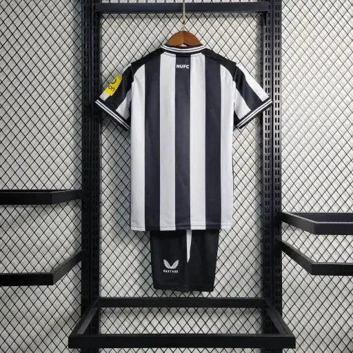 Newcastle United Home Shirt 23/24 - Kids Fan Shirt Black &amp; White