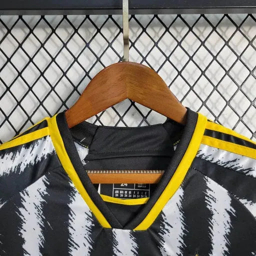 Juventus Home Shirt 23/24 - Zebra Kids Fan Shirt