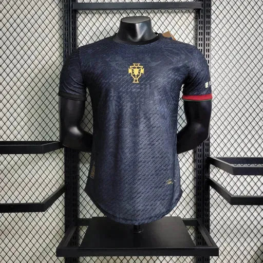 Portugal GOAT CR7 Shirt - Mens Player Black Comma Football