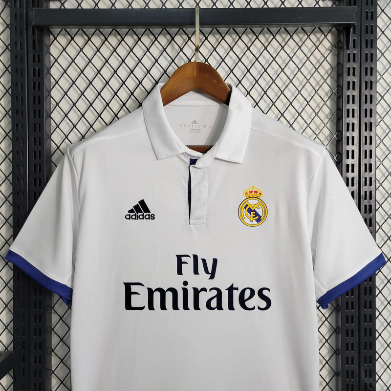 Real Madrid Retro 16/17 Shirt - Men's White Fan Shirt