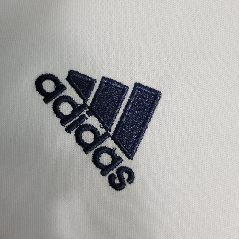 Real Madrid Retro 16/17 Shirt - Men's White Fan Shirt