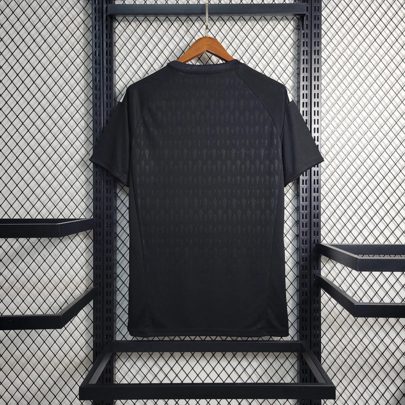Real Madrid Goalkeeper Shirt 23/24 - Men's Fan Black
