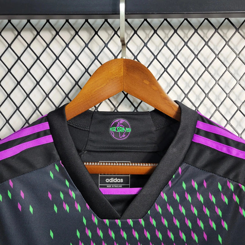 Bayern Munich Away Shirt 23/24 - Men's Fan Black and Purple