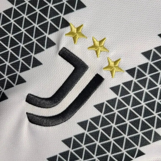 Juventus Home Shirt 22/23 - Men's Fan Shirt