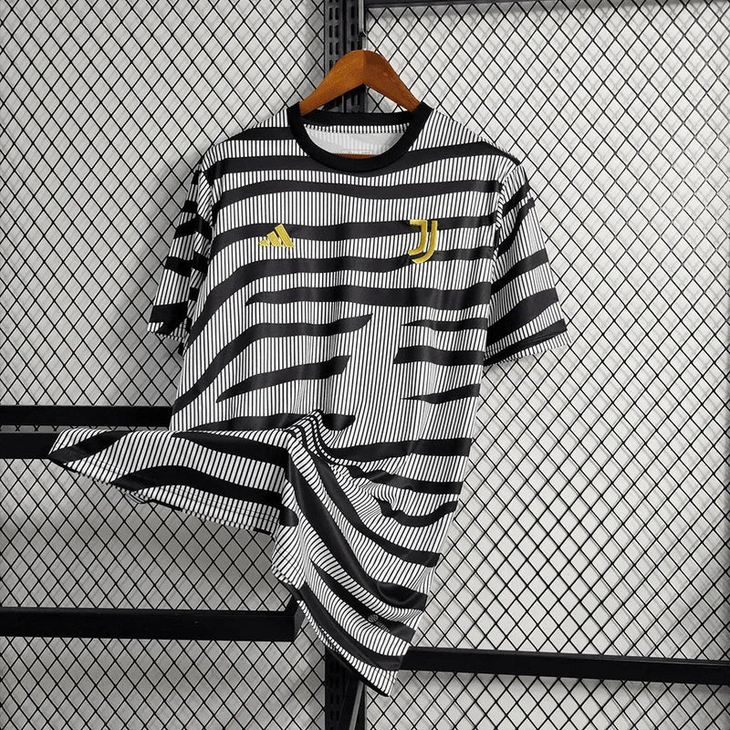 Juventus Training Jersey 23/24 - Men's Fan Shirt