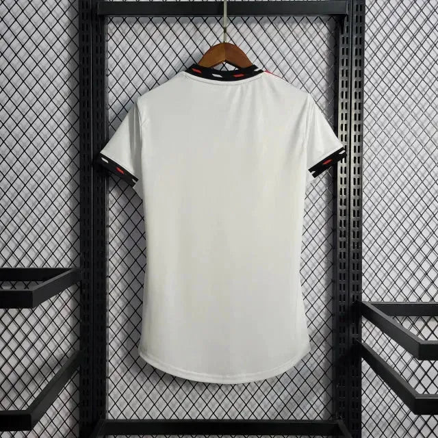 Manchester United Away Shirt 22/23 - Women's Fan White