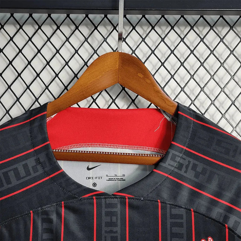Liverpool x Lebron James 23/24 Shirt - Men's Fan
