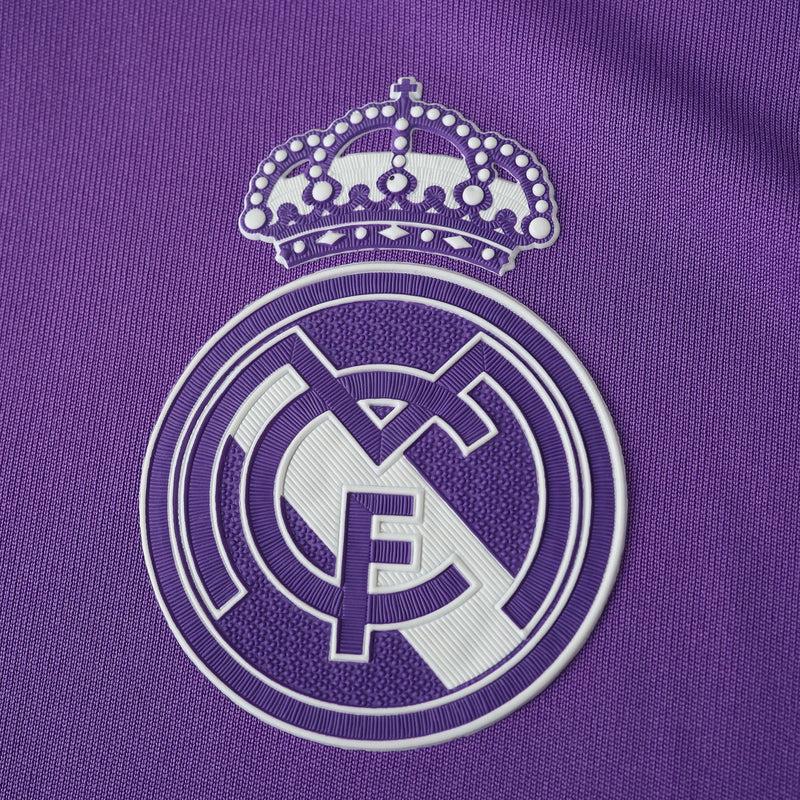 Real Madrid Retro Away Shirt 17/18 - Mens Fan Purple