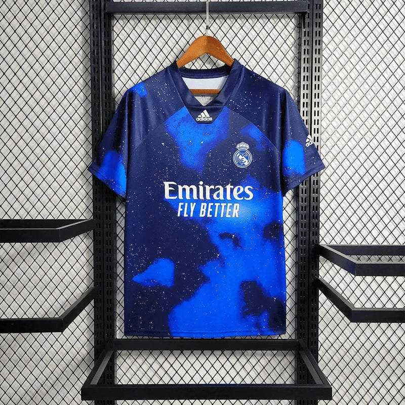 Real Madrid Retro Shirt Special Edition 18/19 - Men's Fan
