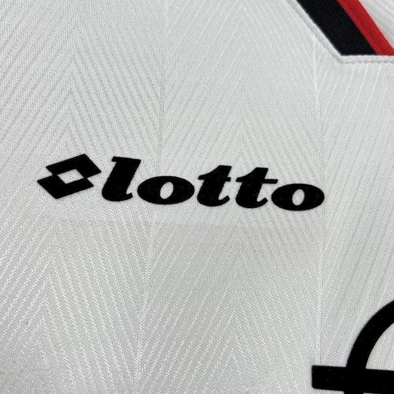 AC Milan Away Retro Shirt 1997/98 - Men's White Fan Shirt