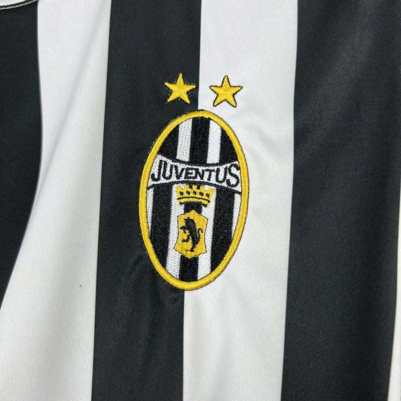 Juventus Retro Away Shirt 2002/03 - Men's Fan Striped
