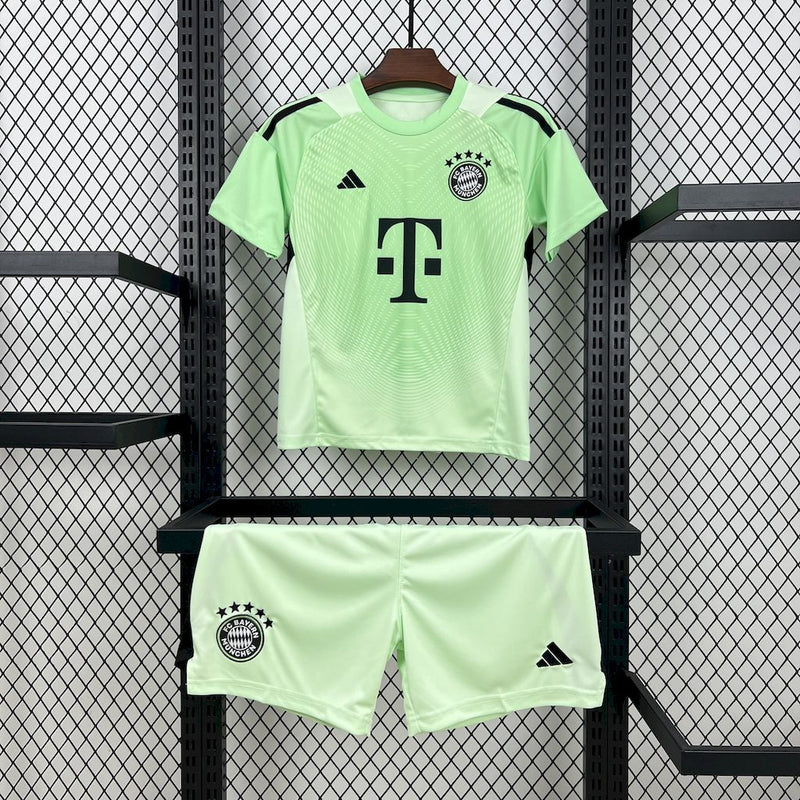 Bayern Munich Goalkeeper Shirt 1 25/26 - Green Kids Fan Shirt