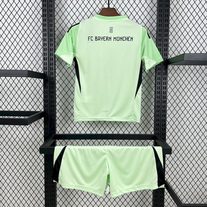 Bayern Munich Goalkeeper Shirt 1 25/26 - Green Kids Fan Shirt