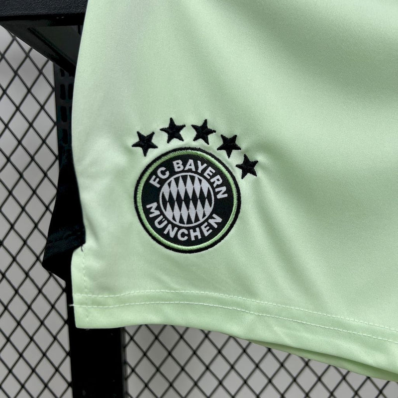 Bayern Munich Goalkeeper Shirt 1 25/26 - Green Kids Fan Shirt