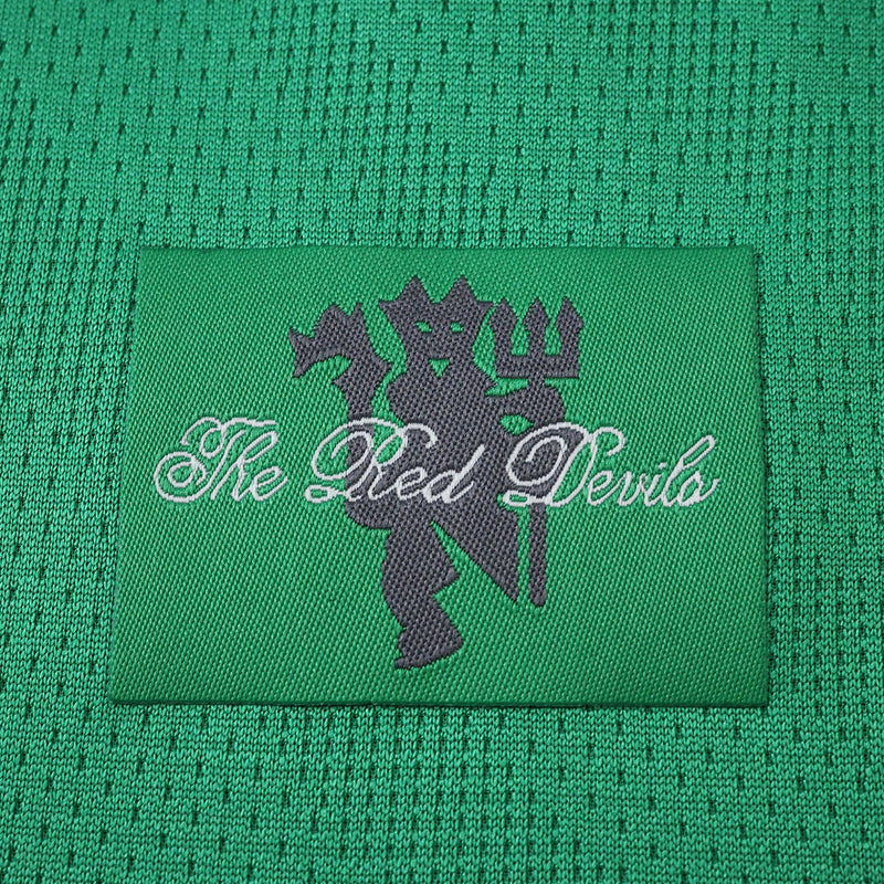 Manchester United Goalkeeper Retro Shirt 2007/08 - Mens Green Fan Shirt