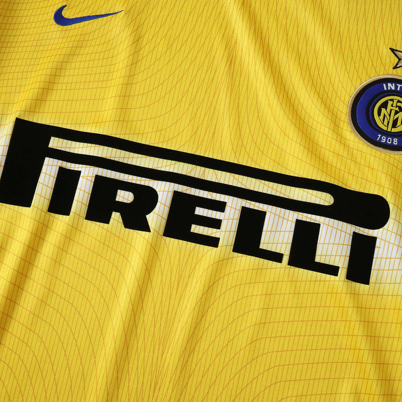 Inter Milan Third Retro 2002/03 - Men's Fan Shirt Yellow